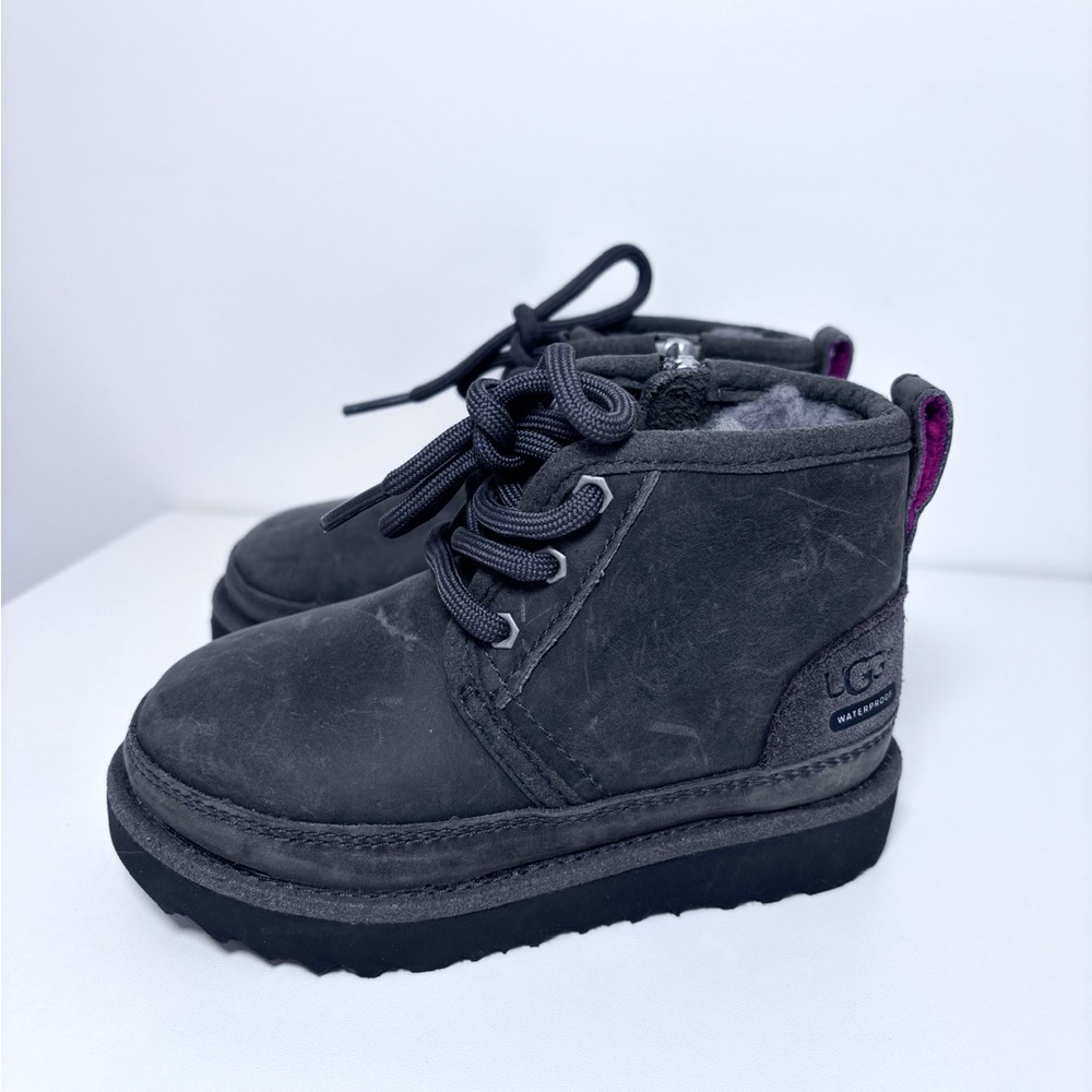 UGG Neumel II Weather Black Lace Up Suede Leather Winter Boots Unisex Kid’s 9